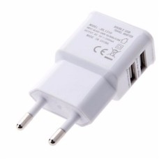 adaptador 110/220 - USB DUPLO adaptador 110/220 - USB DUPLO